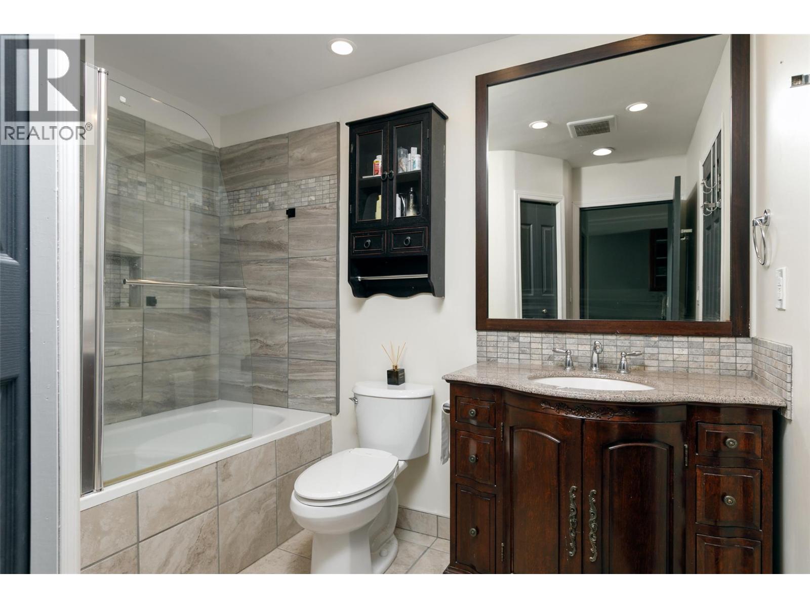 #8 6400 Spencer Road - 10
