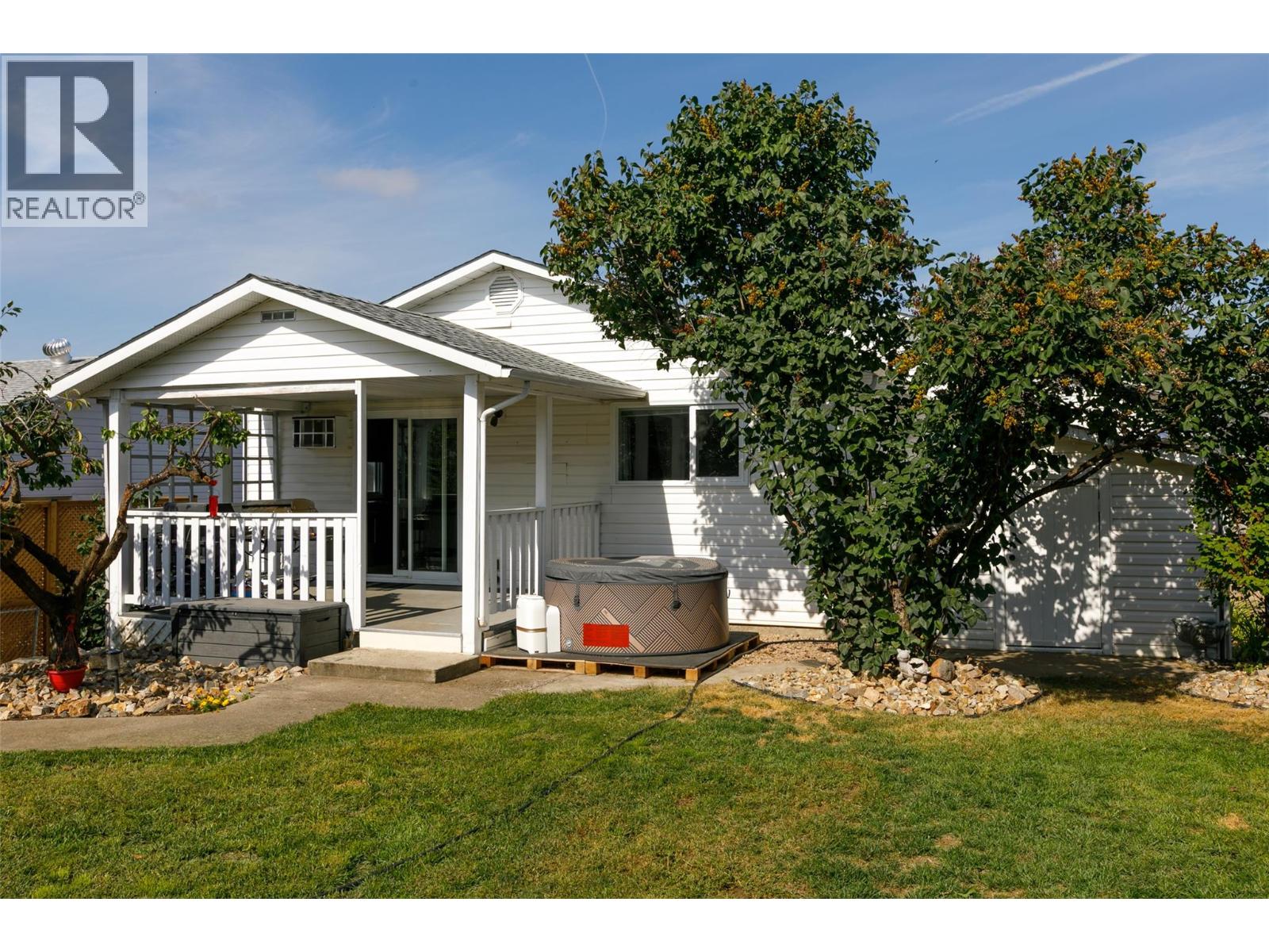 #8 6400 Spencer Road - 22