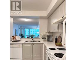 2110 - 18 Lee Centre Drive, Toronto, ON M1H3H5 Photo 7