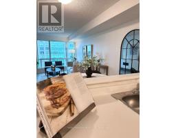 2110 - 18 Lee Centre Drive, Toronto, ON M1H3H5 Photo 8