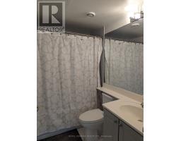 2110 - 18 Lee Centre Drive, Toronto, ON M1H3H5 Photo 9