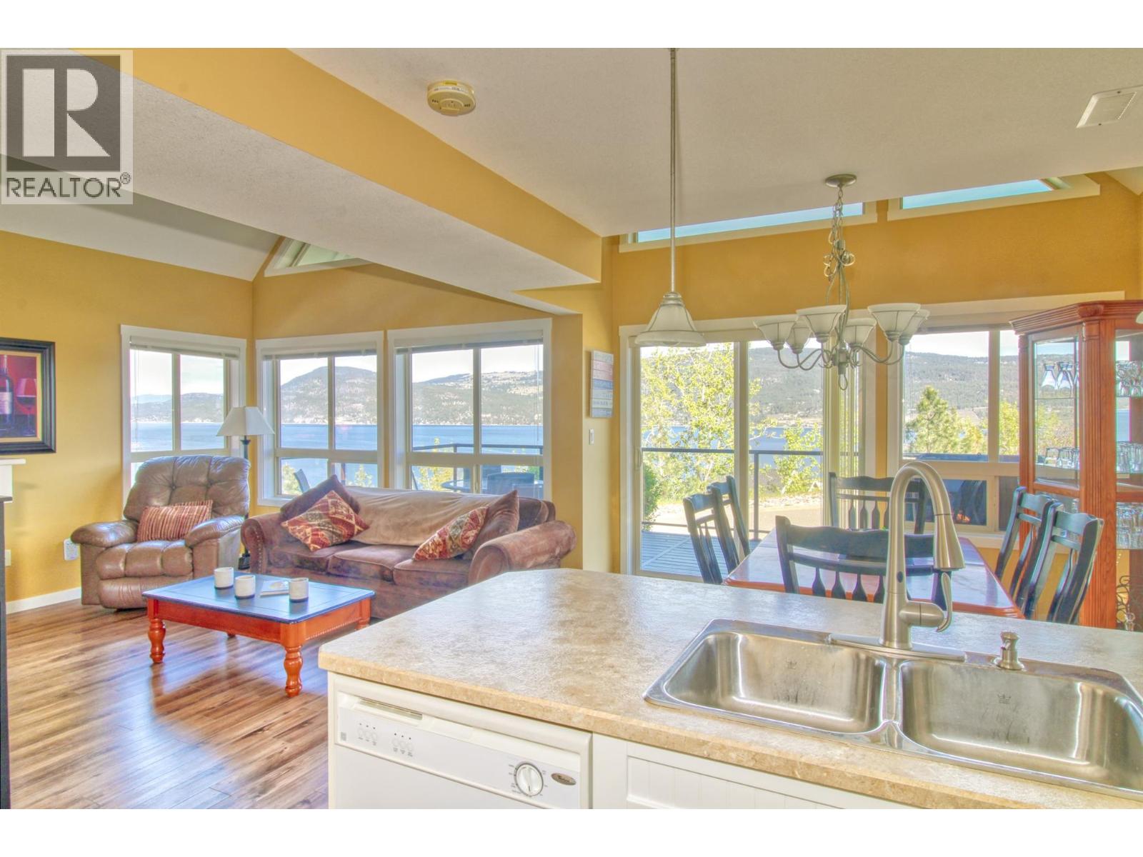 6871 Santiago Loop Unit# 115, Kelowna