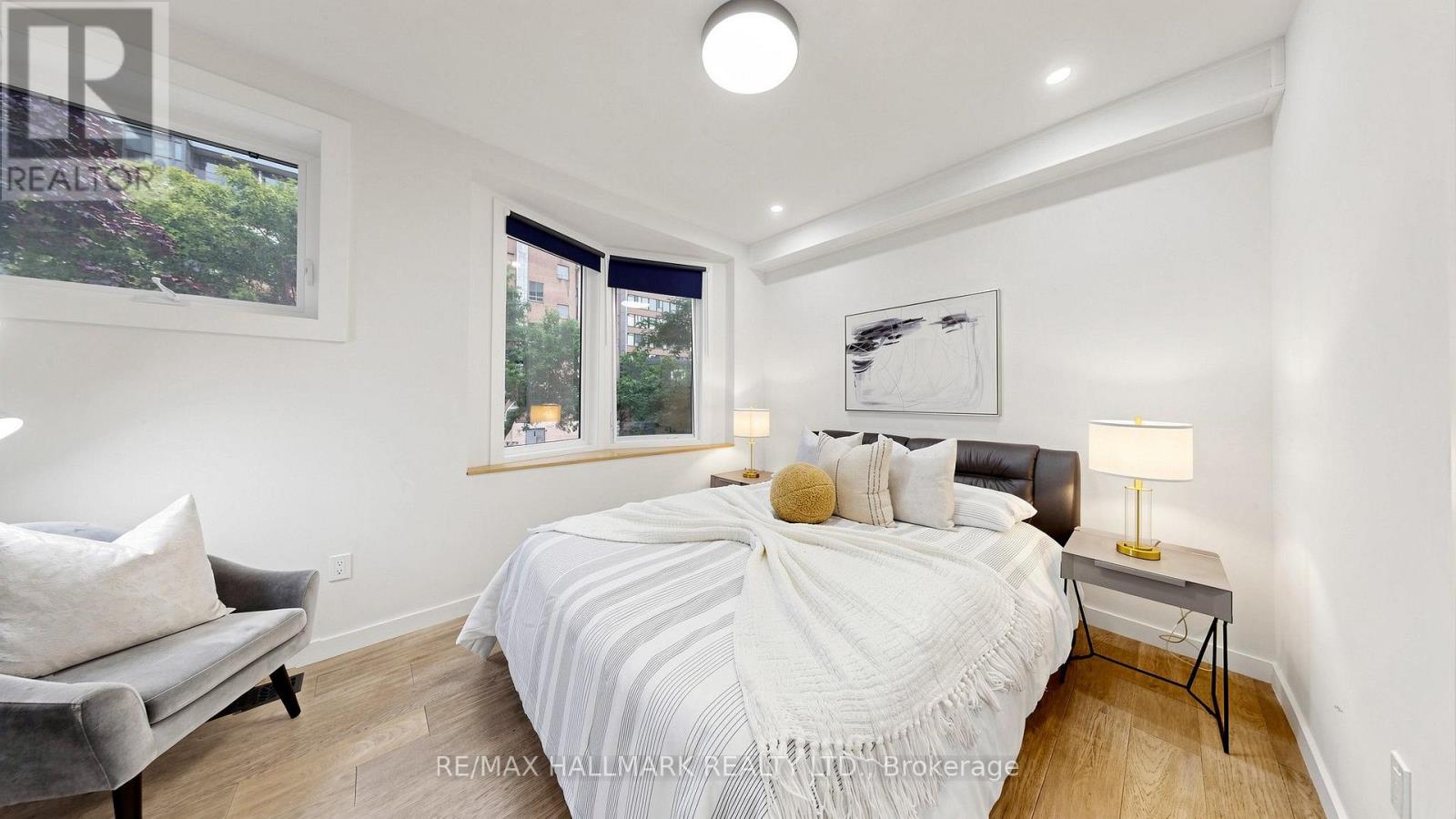 31 1/2 GRANBY STREET - 18