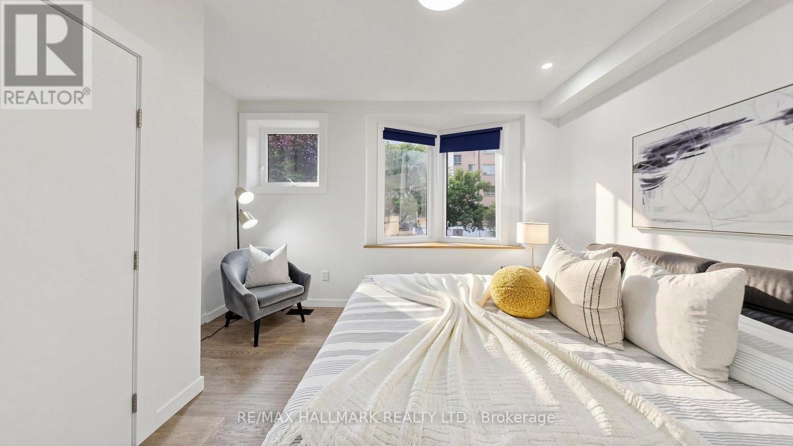 31 1/2 GRANBY STREET - 19
