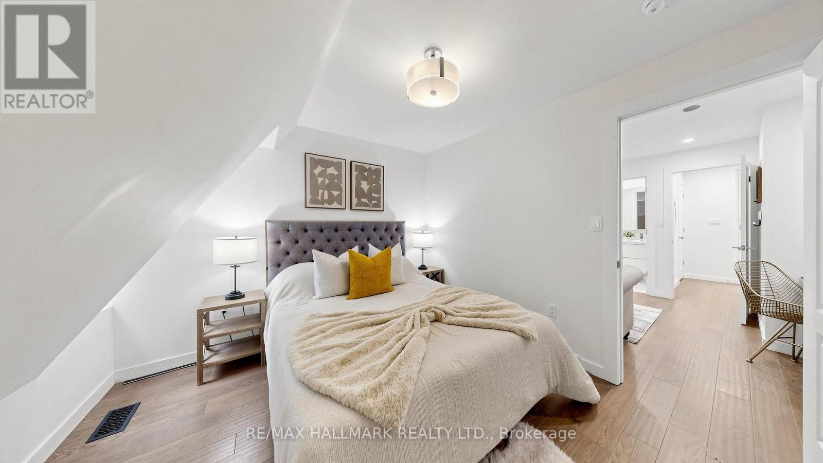 31 1/2 GRANBY STREET - 26