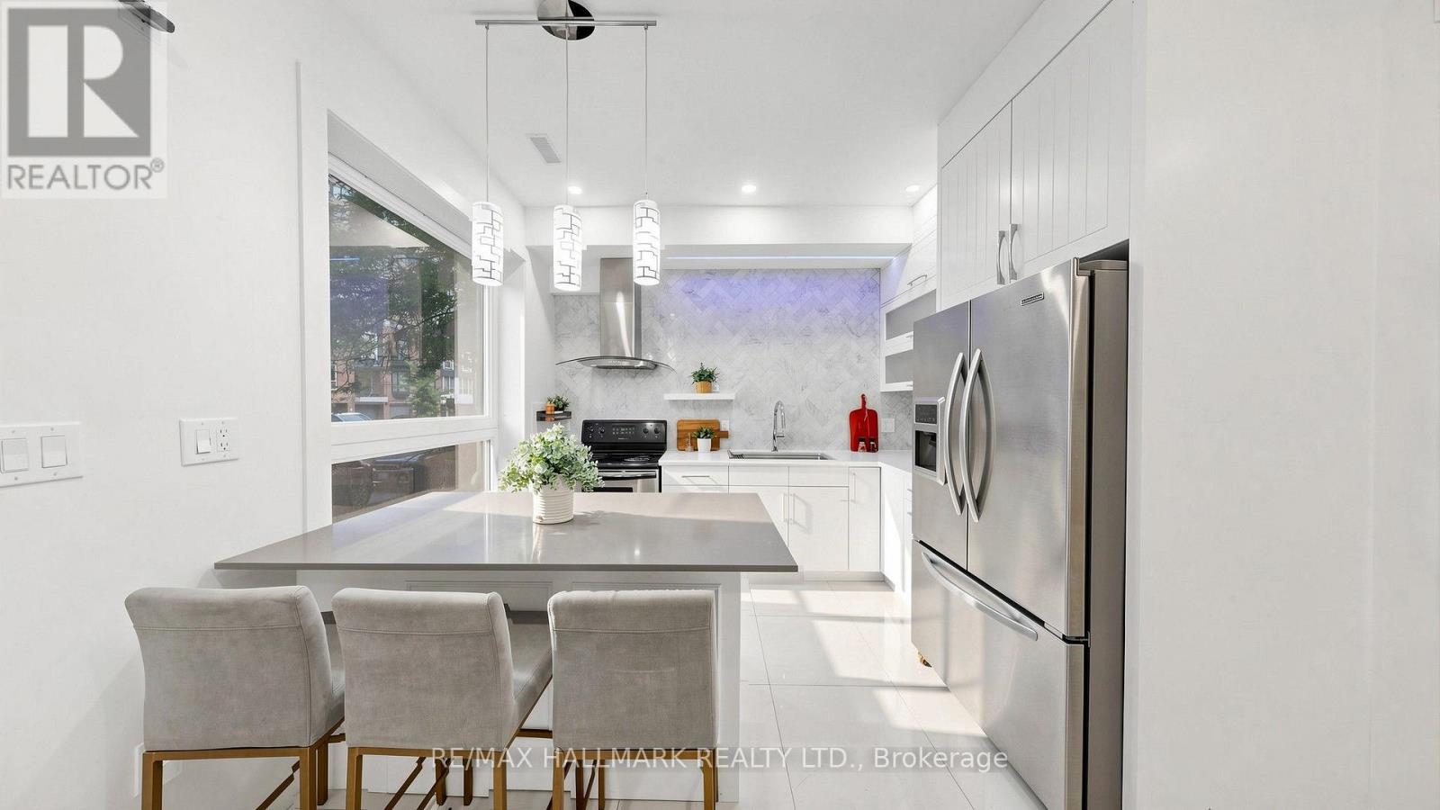 31 1/2 GRANBY STREET - 4