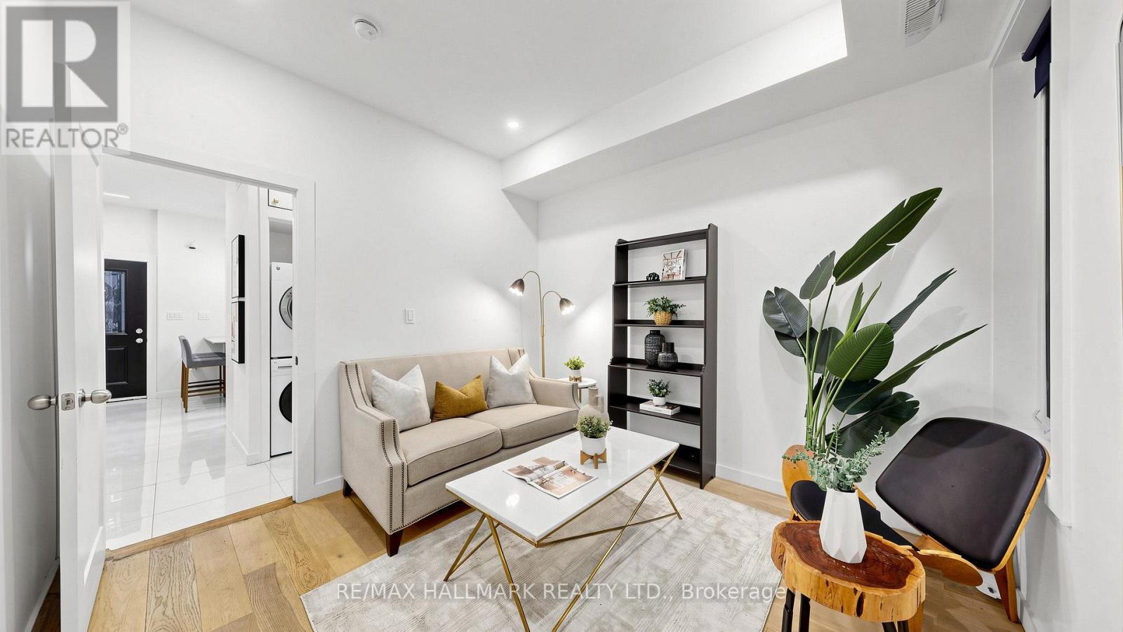 31 1/2 GRANBY STREET - 6