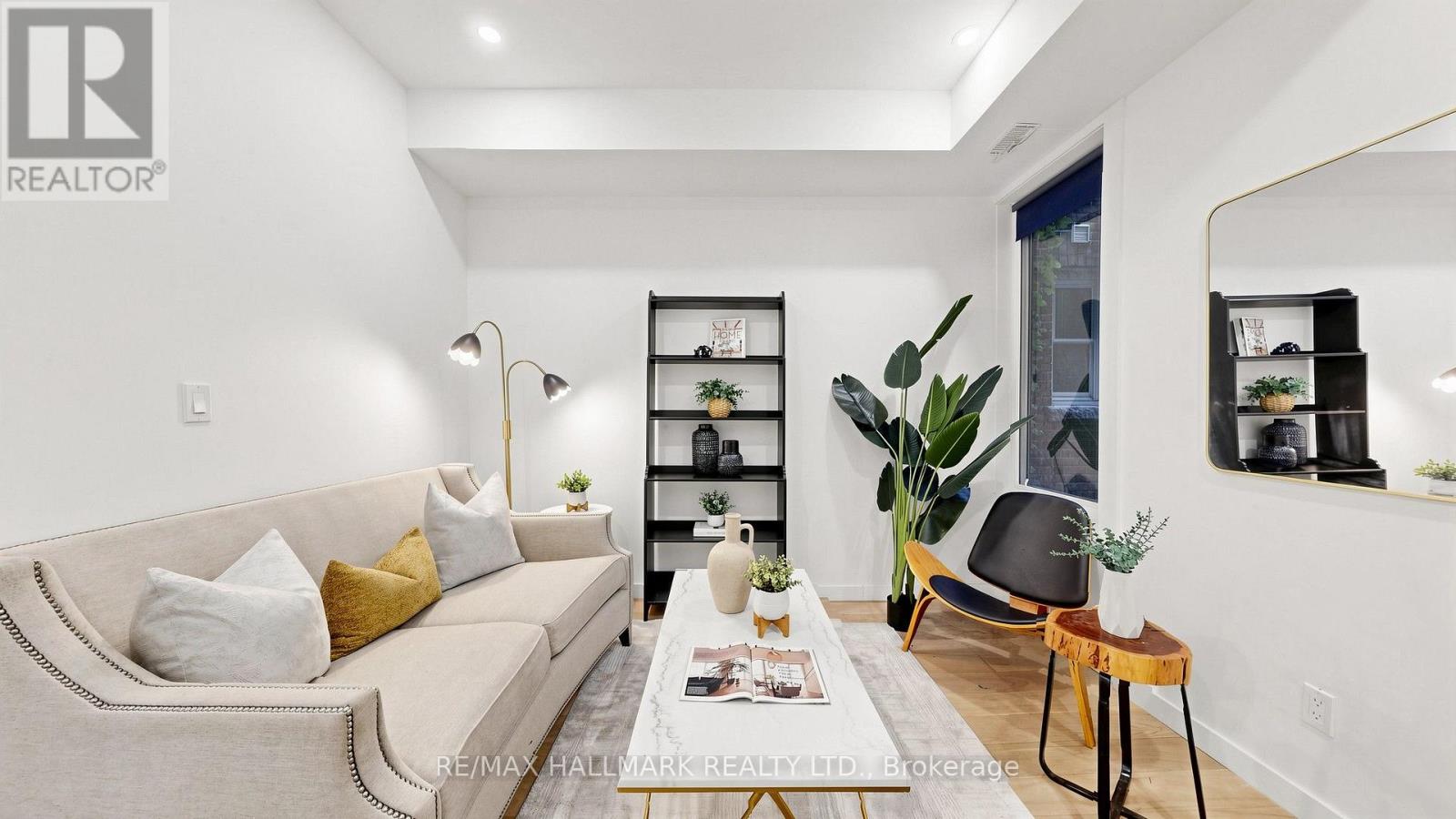 31 1/2 GRANBY STREET - 7