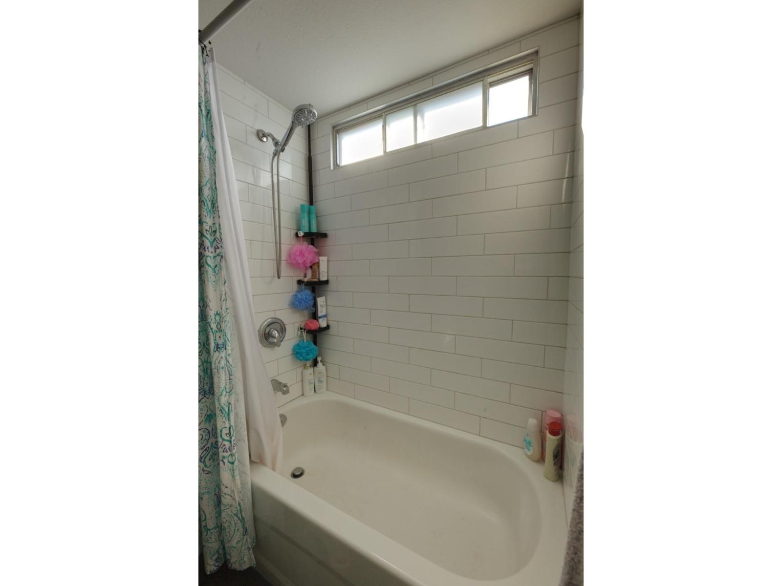 16 1884 HEATH ROAD, Agassiz, Agassiz
