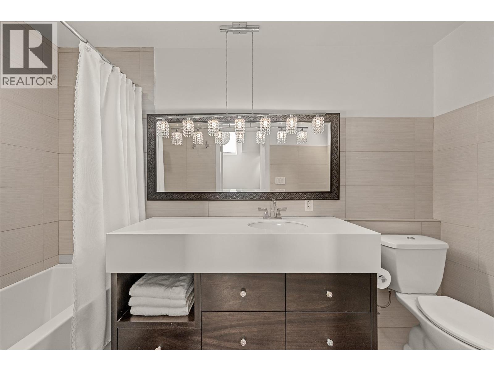  529 Keith Road, Kelowna