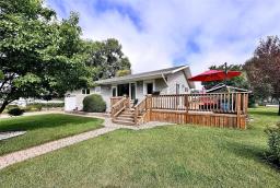 157 3rd Avenue Nw, Carman, MB R0G0J0 Photo 40