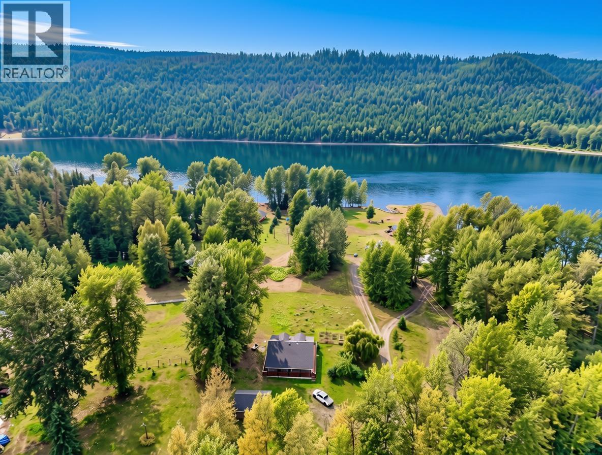 6017 CEDAR CREEK ROAD - Image 7