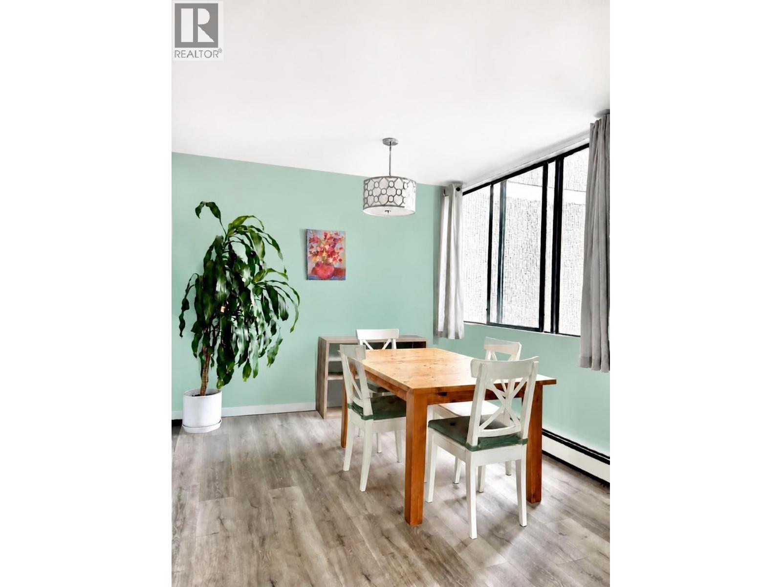 #602 2060 BELLWOOD Avenue, Burnaby, British Columbia, V5B4V2, Burnaby, British Columbia — photo 5 of 5