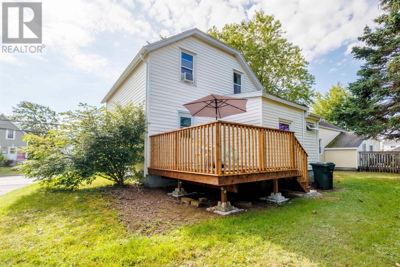 378 Alexandra Street - 6