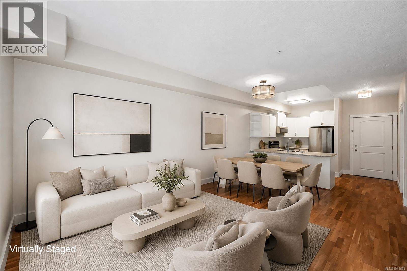 207 3915 Carey Road, Saanich