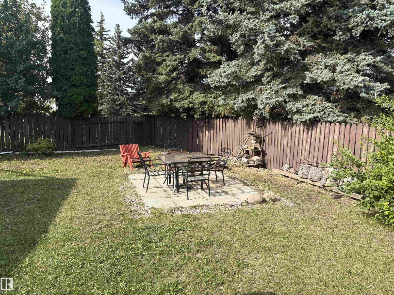 4027 74 ST NW - 62