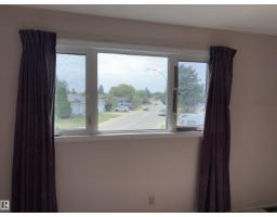 4027 74 St Nw, Edmonton, AB T6K0W7 Photo 27