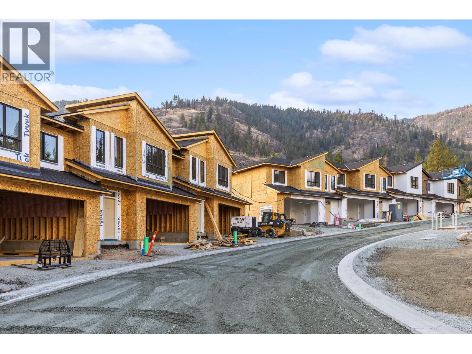 Prop SL 8 2509 Paramount Peak Drive, West Kelowna