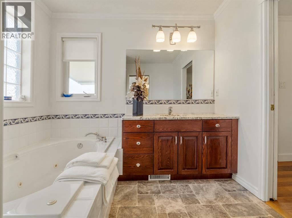 219 Falcon Ridge Way W - 25