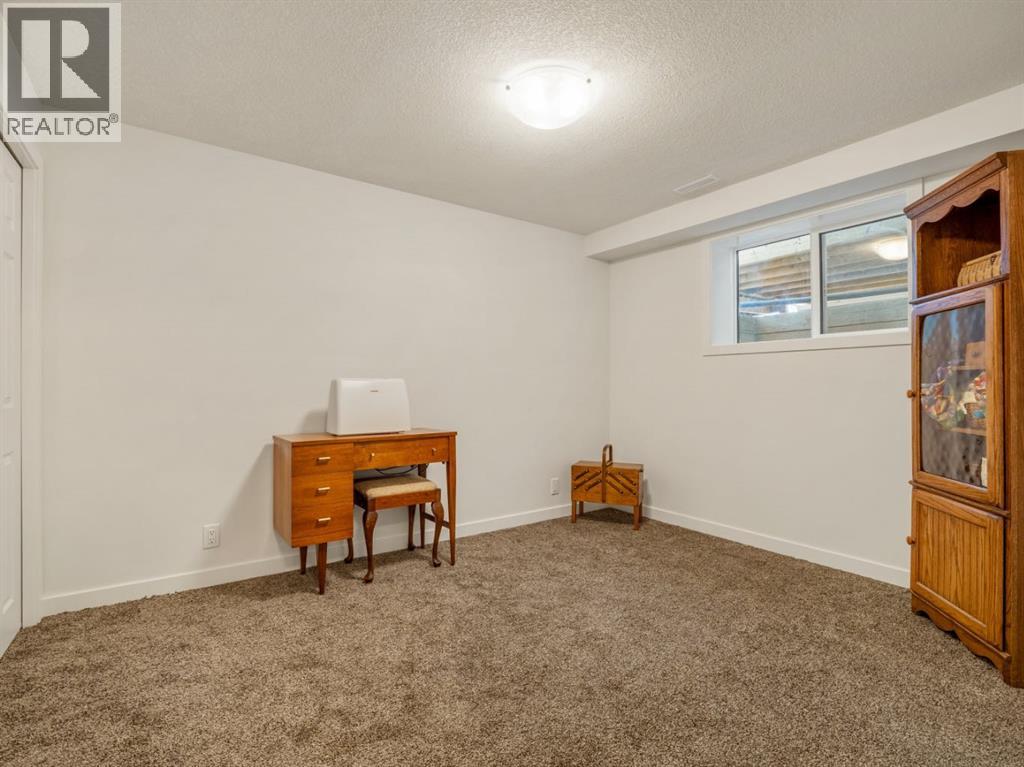 219 Falcon Ridge Way W - 35
