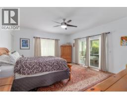 2457 Belgo Road, Kelowna, BC V1P1E2 Photo 33