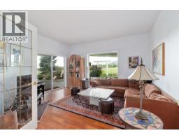 2457 Belgo Road, Kelowna, BC V1P1E2 Photo 32