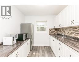 Kitchen - 513 Weber St N Unit# C, Waterloo, ON N2L4G1 Photo 6