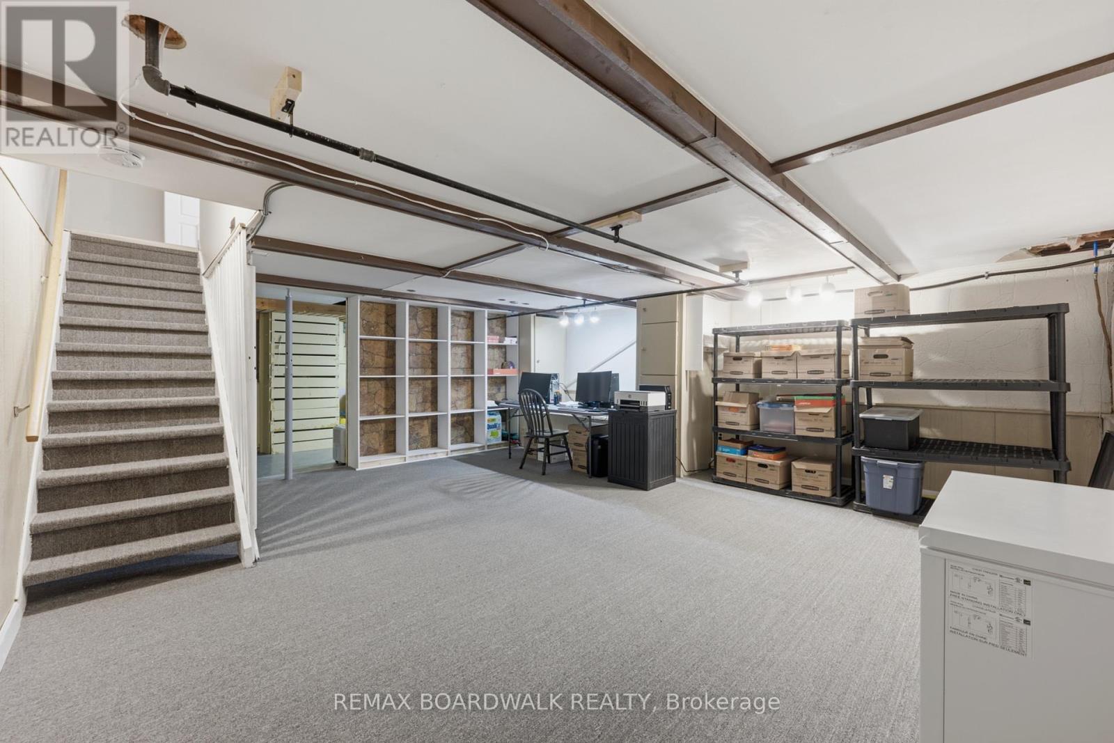 11 MAPLE AVENUE - Image 46