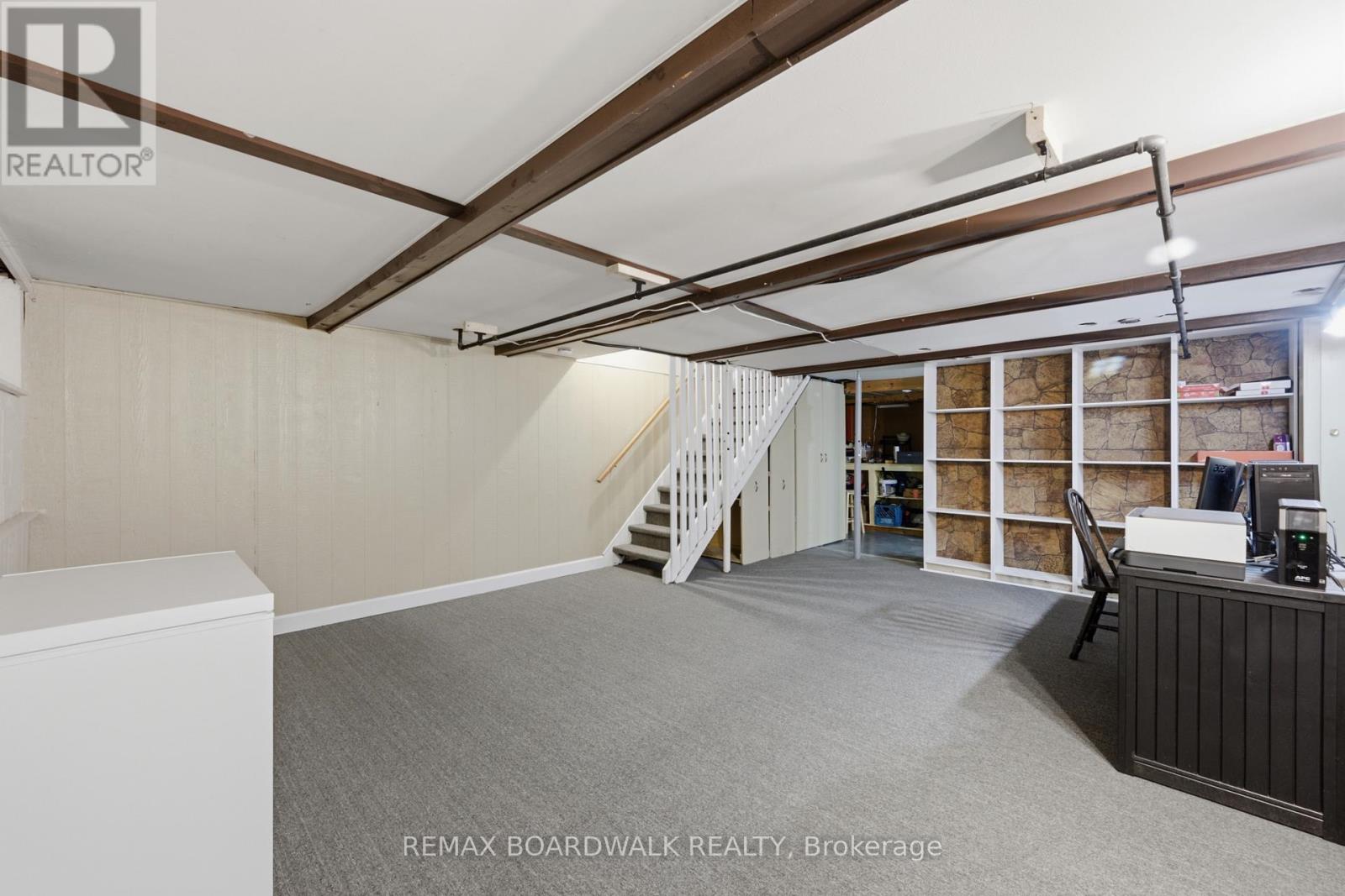 11 MAPLE AVENUE - Image 47