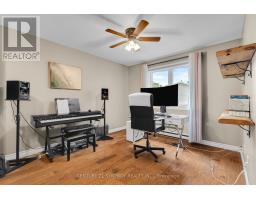 1932 Ashmont Street, Ottawa, ON K1C7B9 Photo 22