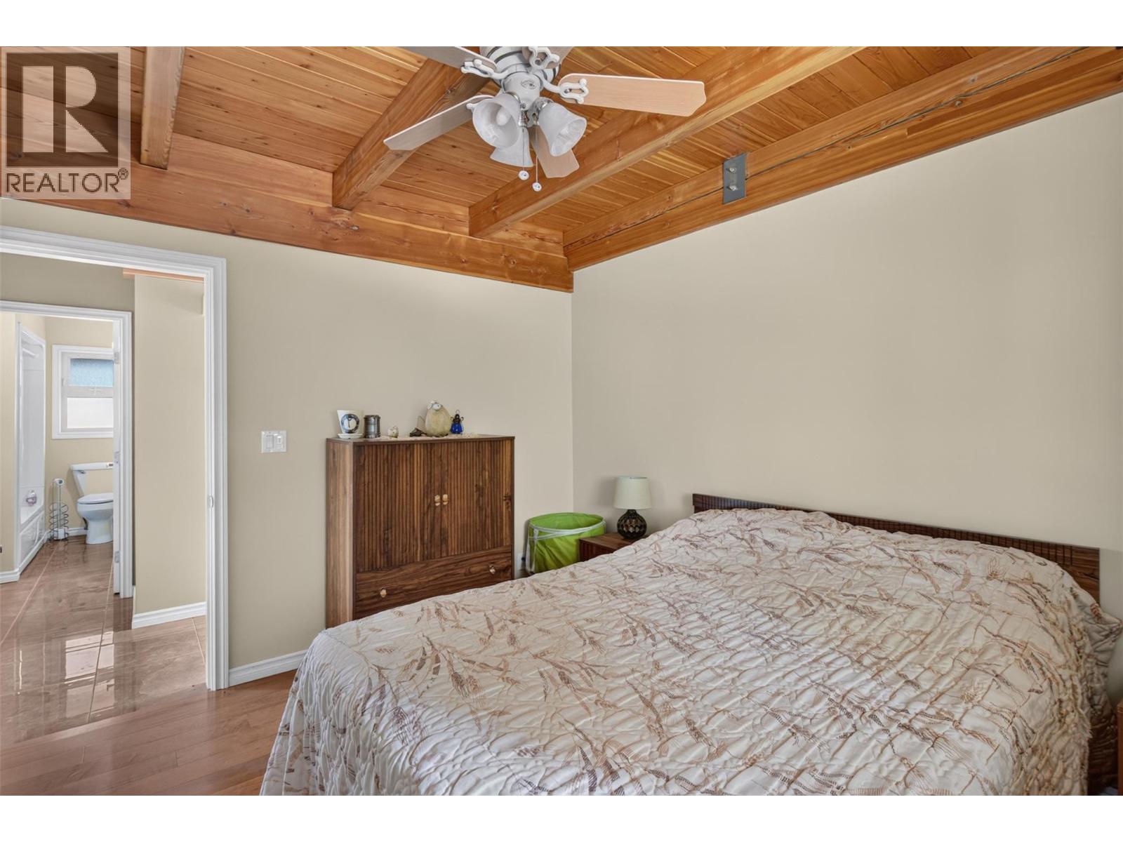 #17 7540 RUSSEL FSR Creek - 28