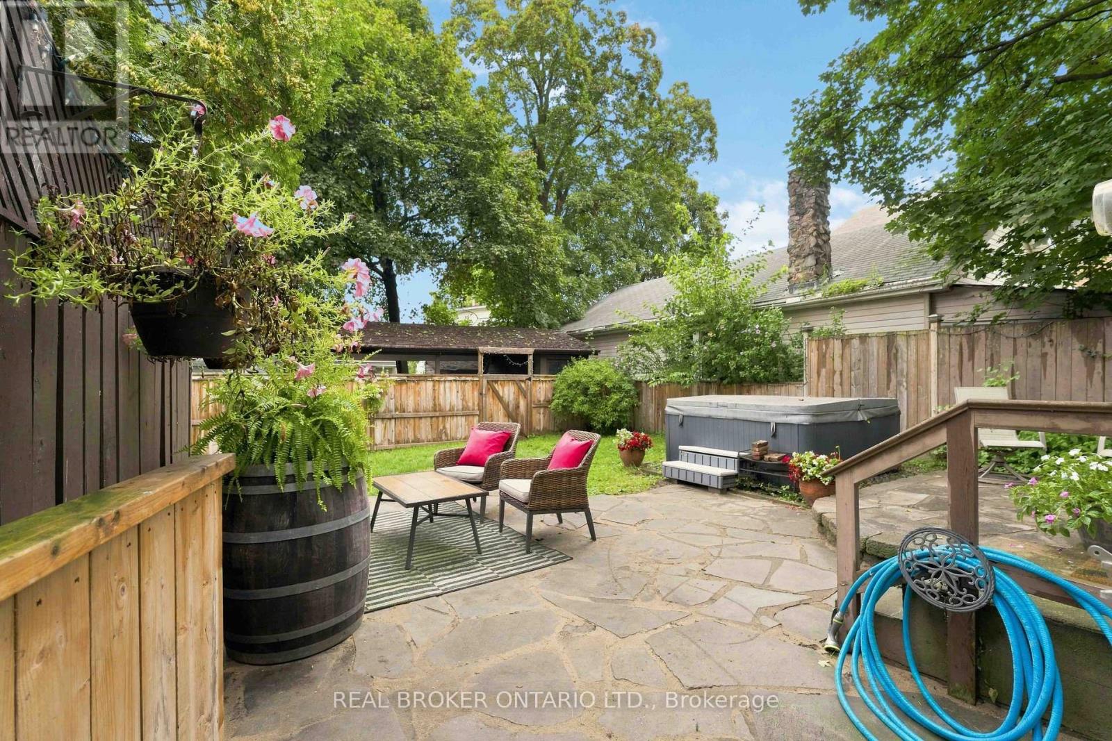 53 ARCHANGE STREET - Image 26
