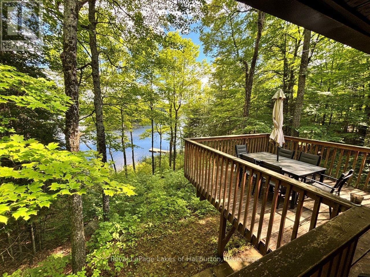 1214 HUBBARD & MONTGOMERY LANE - 26