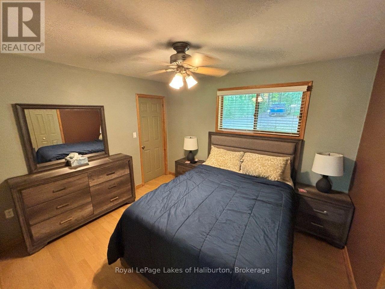 1214 HUBBARD & MONTGOMERY LANE - 29