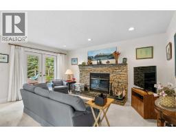 1072 Evergreen, Canmore, AB T1W2P9 Photo 28