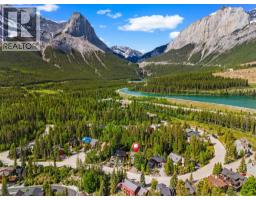 3pc Bathroom - 1072 Evergreen, Canmore, AB T1W2P9 Photo 7