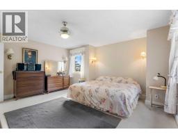 1072 Evergreen, Canmore, AB T1W2P9 Photo 34