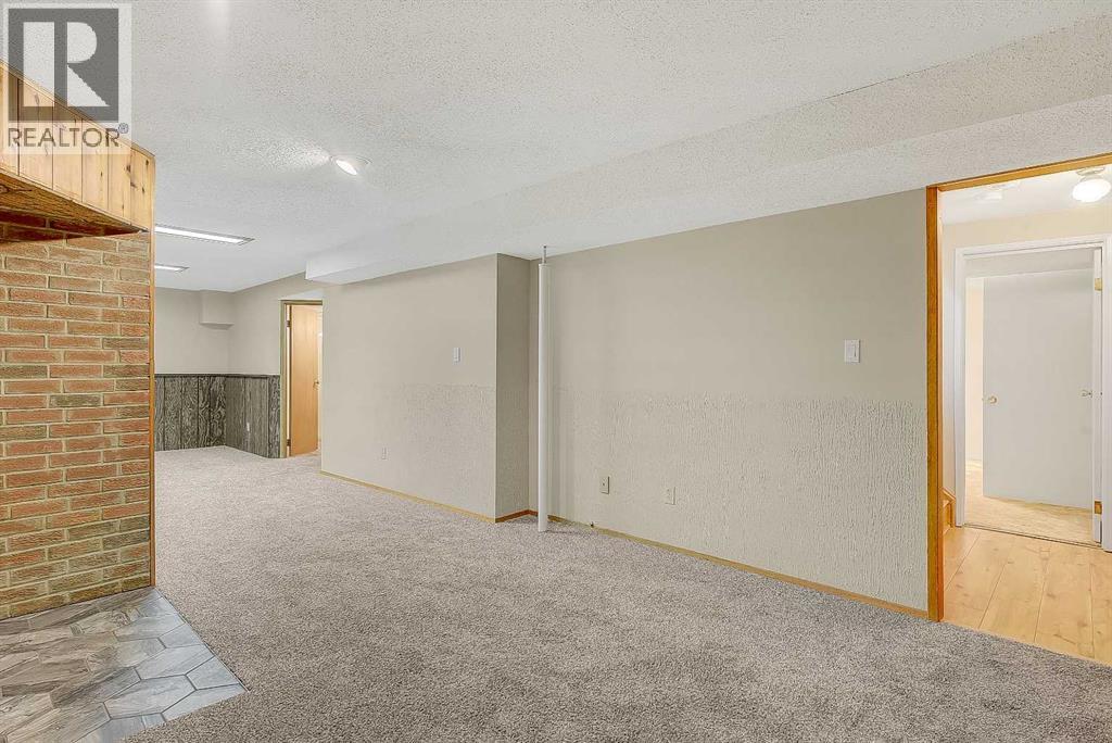 7607 96 Street - 24