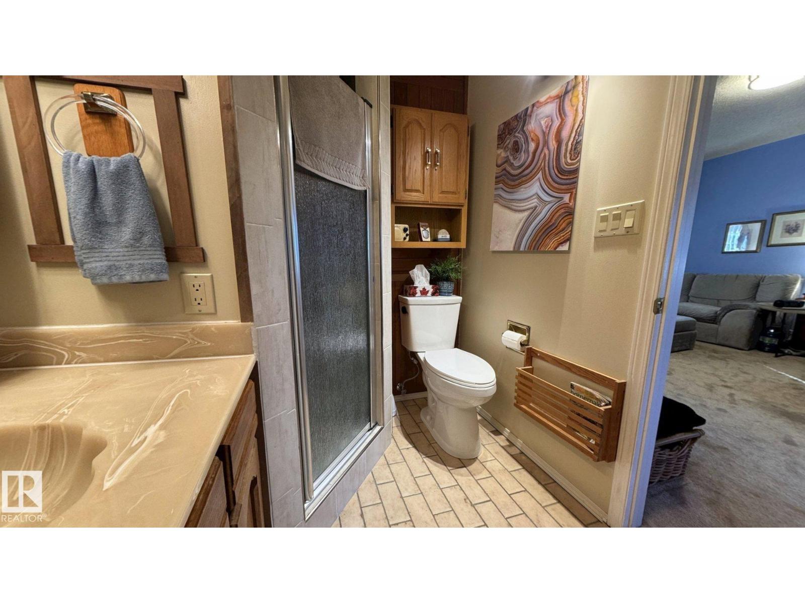 4804 45 ST - 24