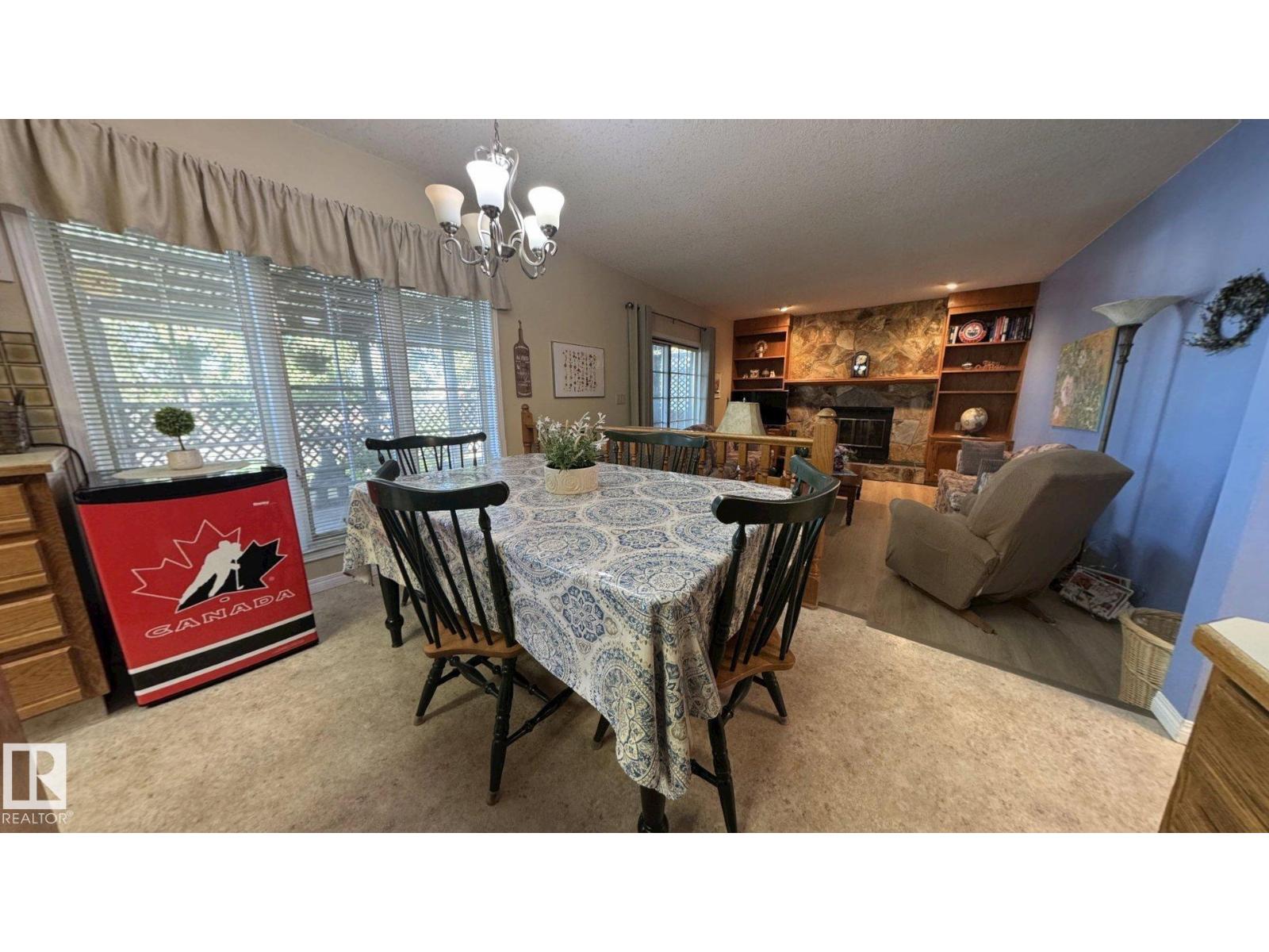 4804 45 ST - 7