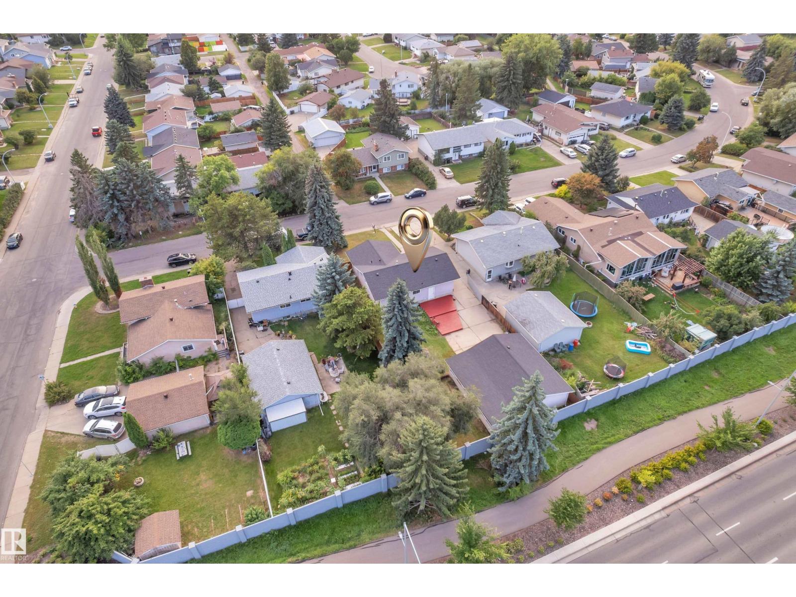 3111 67 ST NW - 37