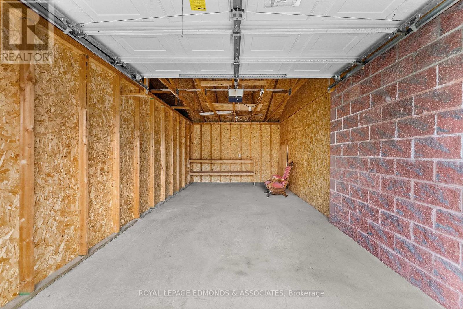 1 Bed, 1 Bath House for Sale in Pembroke – 212 – 1 CRANDALL STREET, Pembroke – MLS# X13747498 - Image 19