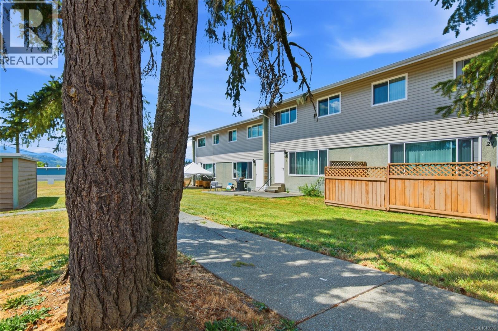 Property for sale at 28 4110 Kendall Ave