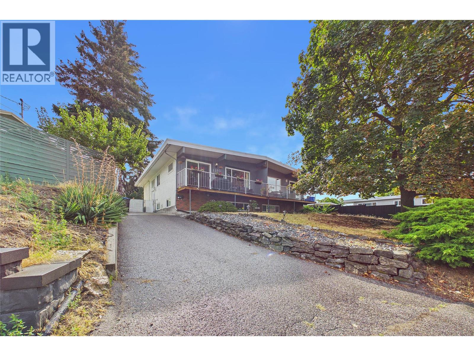  1393 Highland Drive South, Kelowna