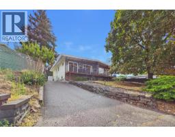  1393 Highland Drive South, Kelowna