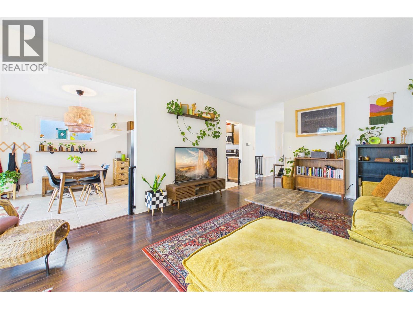  1393 Highland Drive South, Kelowna