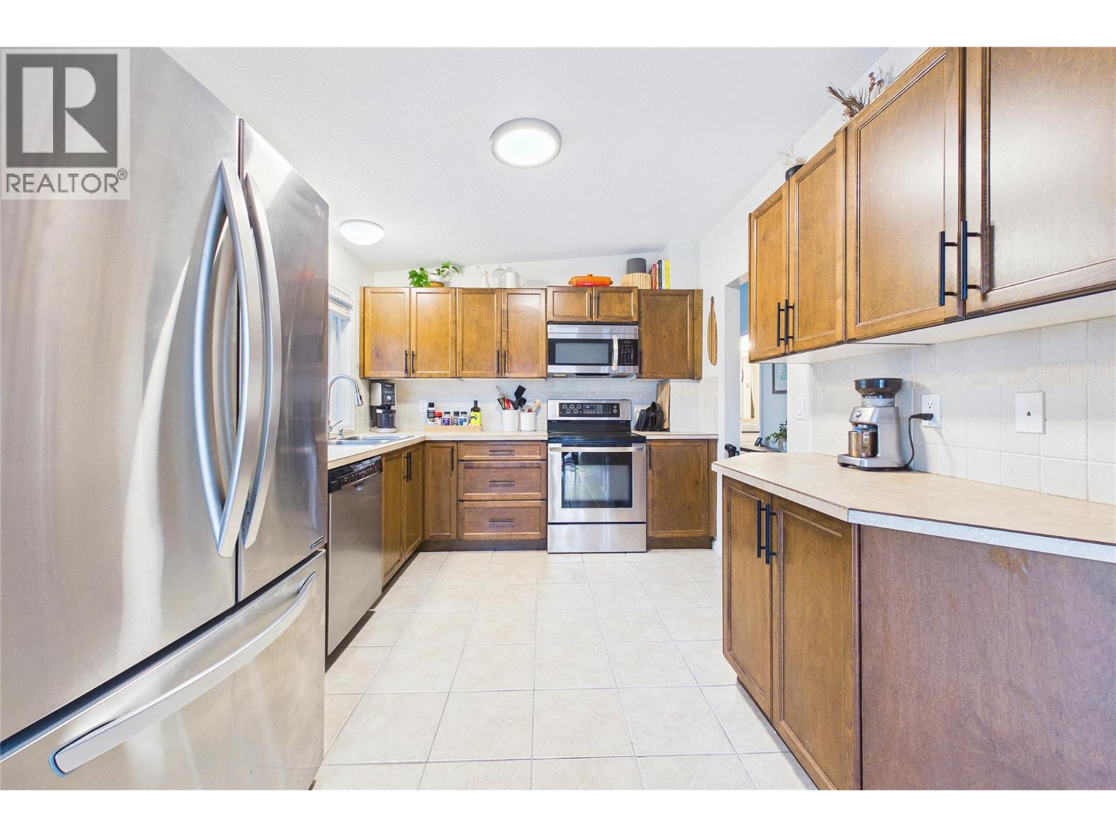 1393 Highland Drive S - 13