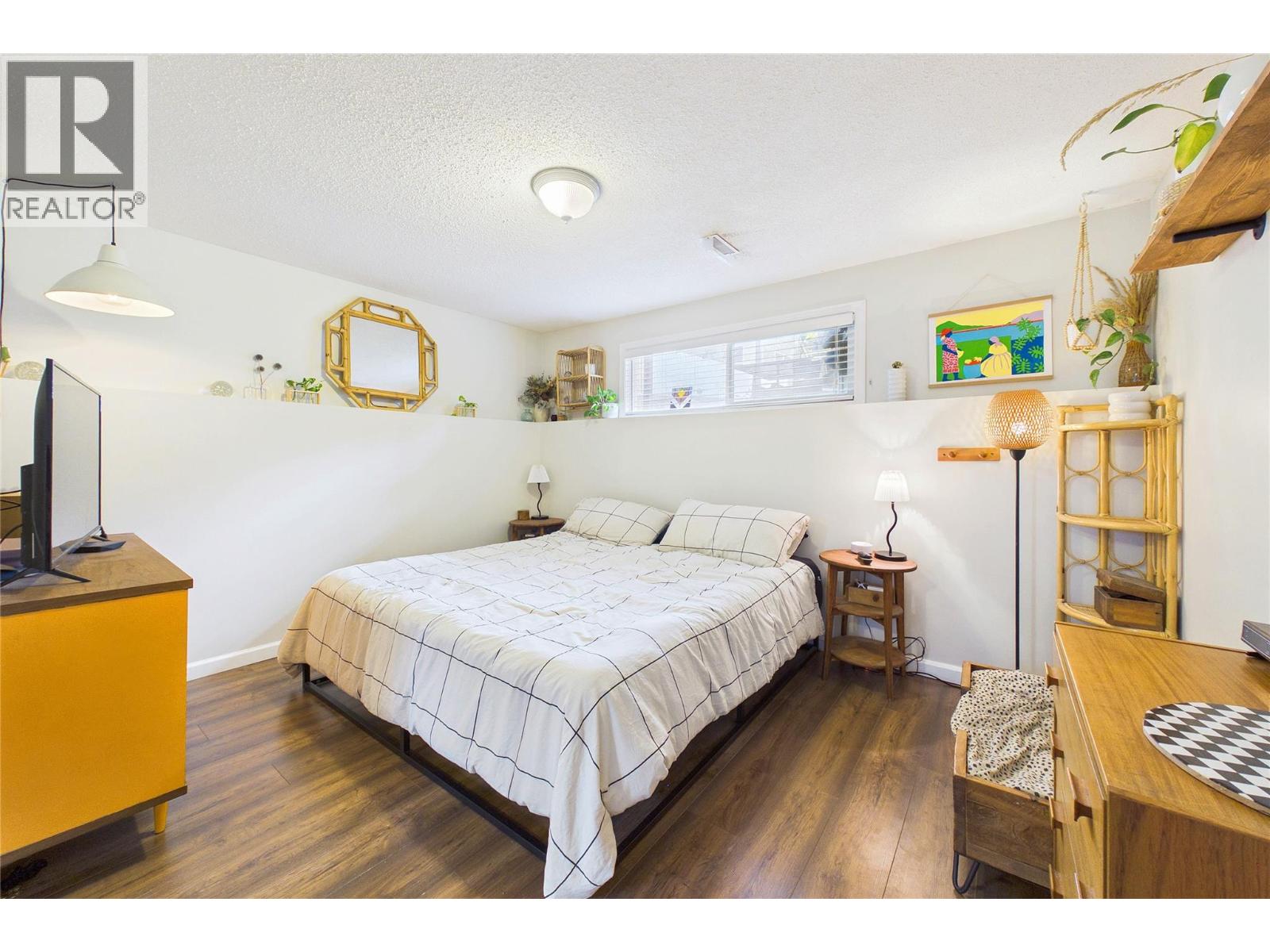 1393 Highland Drive S - 29