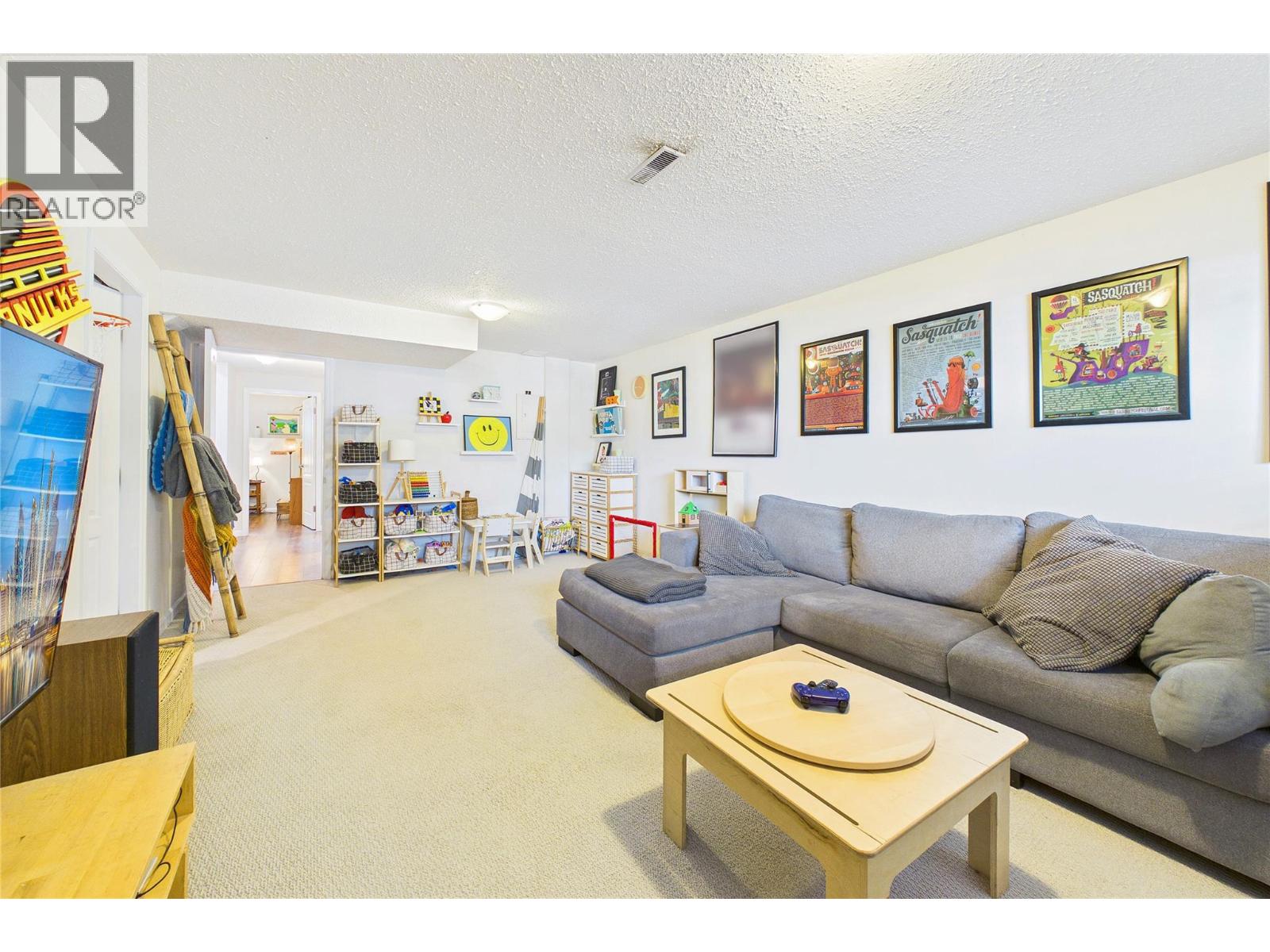 1393 Highland Drive S - 33