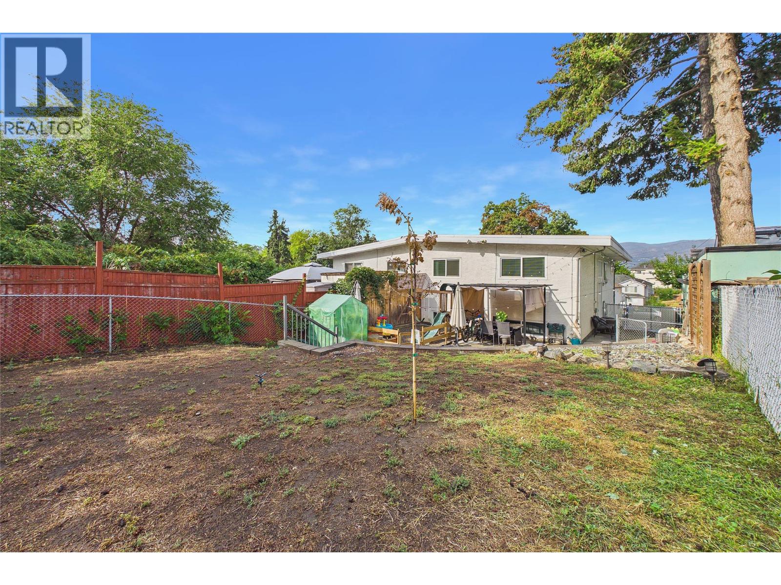 1393 Highland Drive S - 40